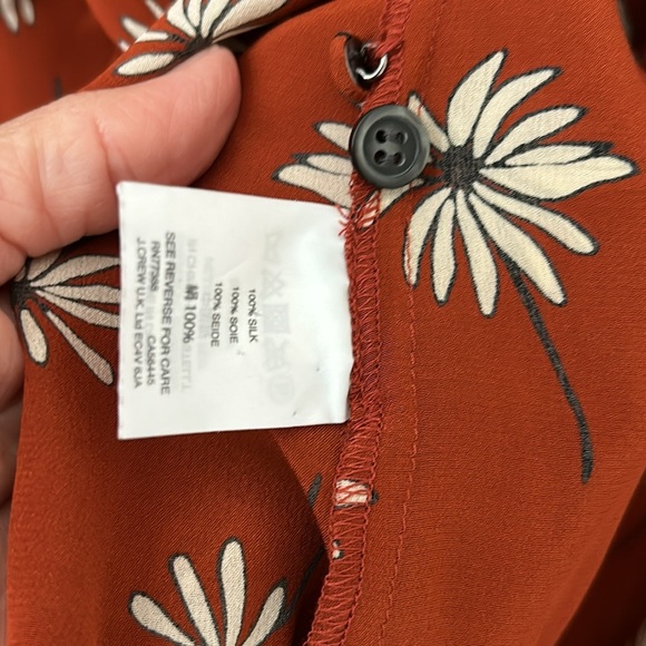 Madewell Silk Wrap Floral Blouse Size M tie waist button and snap. 3/4 sleeve - Picture 5 of 7